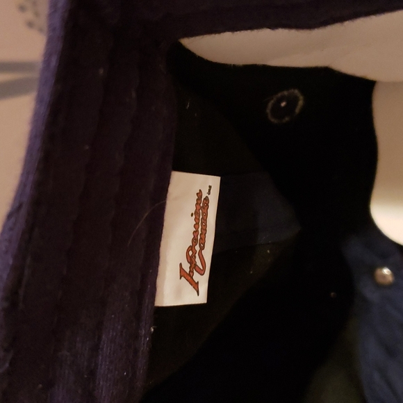 Canada leaf logo hat NWOT - Picture 5 of 5